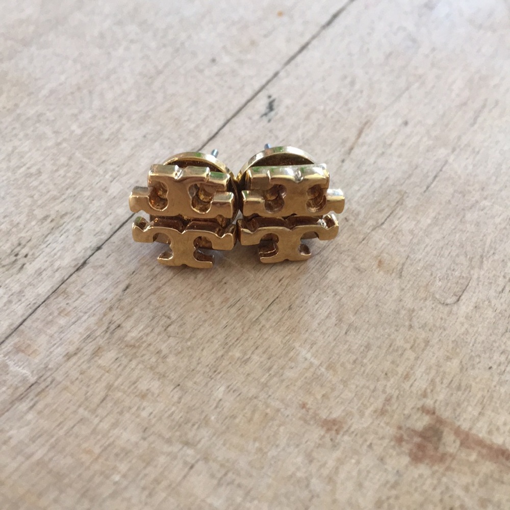 TORY BURCH STUD EARRINGS